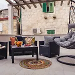 Luxury A&a-old Town *