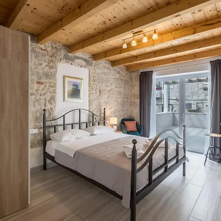 Apartment Luxury A&a-old Town *